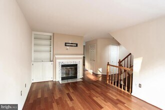 6316 Over See Ct in West Springfield, VA - Foto de edificio - Building Photo