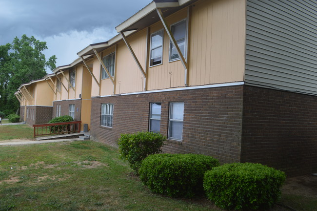 The Mayfair in Florence, SC - Building Photo - Other