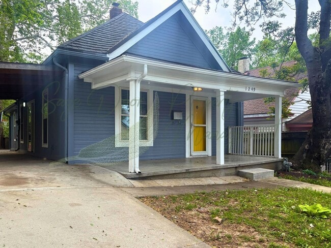 property at 1249 Bunker Ave