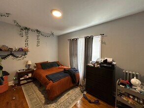6956 N Ashland Ave in Chicago, IL - Building Photo - Building Photo