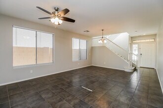 3070 S Southwind Dr in Gilbert, AZ - Foto de edificio - Building Photo