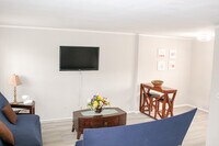 801 Monte Sano Ave, Unit Apt A3