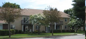 Essex Village Apartments in North Kingstown, RI - Building Photo - Building Photo