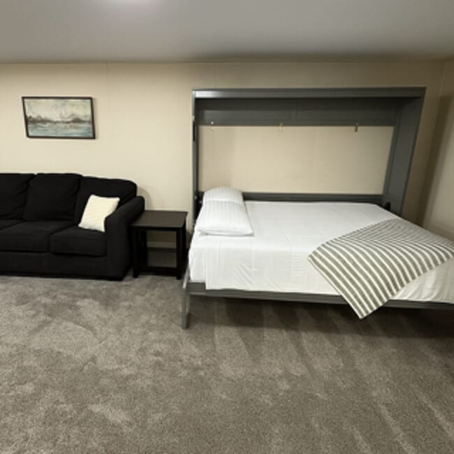 190 Country Club Dr in La Porte, IN - Building Photo - Building Photo