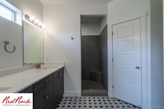 5785 Flattop Dr in Saint George, UT - Building Photo - Building Photo