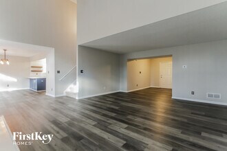 12336 Tuckaway Ct in Fishers, IN - Building Photo - Building Photo