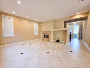11357 Nahama Ln in San Diego, CA - Building Photo - Building Photo