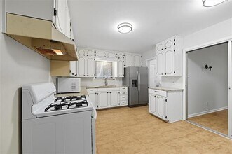 3512 Park Ridge Blvd in Fort Worth, TX - Building Photo - Building Photo