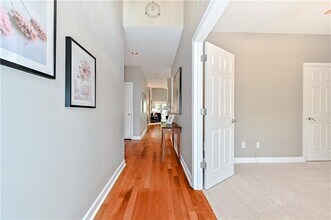 214 E Davis St in Decatur, GA - Building Photo - Building Photo