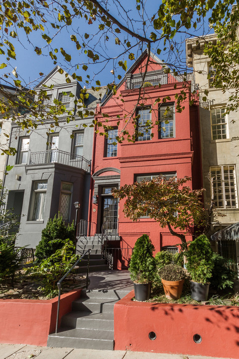 2015 Q St NW in Washington, DC - Foto de edificio