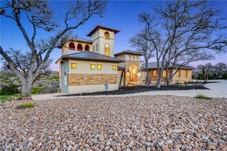3353 Tuscany Dr in Driftwood, TX - Building Photo - Building Photo