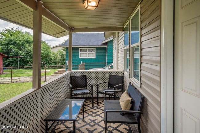 1716 8th Ave in Knoxville, TN - Building Photo - Building Photo