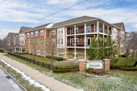 Gratiot Woods Co-op in Detroit, MI - Foto de edificio - Building Photo