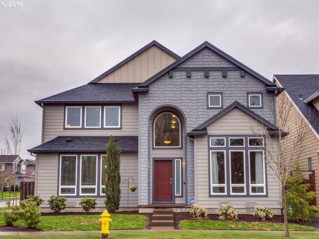 property at 6001 SE Davis Rd