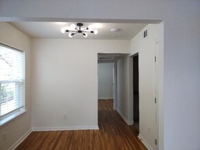 1312 S Quaker Ave in Tulsa, OK - Building Photo - Building Photo