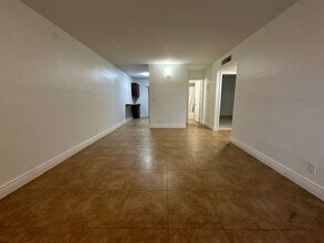 Deerfield Apartments LLC in Deerfield Beach, FL - Building Photo - Building Photo