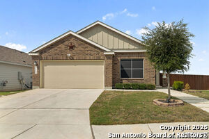 31543 Meander Ln in Bulverde, TX - Building Photo