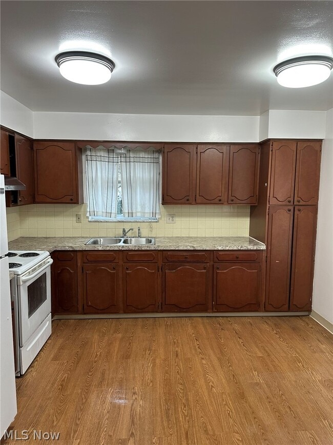 124 Kenridge Rd in Fairlawn, OH - Building Photo - Building Photo