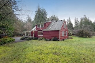 23418 NE Union Hill Rd in Redmond, WA - Building Photo - Building Photo