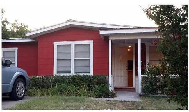 property at 5216 Woodrow Ave