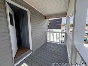 67 New Park St-Unit -3 in Lynn, MA - Building Photo - Building Photo