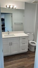 141 NW 16th Ave-Unit -17 in Miami, FL - Building Photo - Building Photo