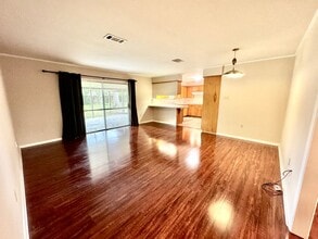 9142 Woodbine St in Baton Rouge, LA - Building Photo - Building Photo