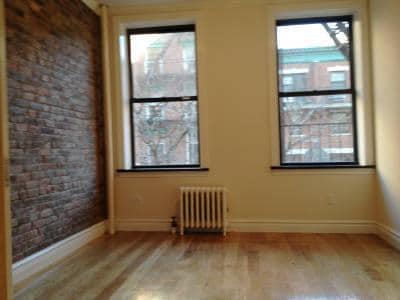 325 E 5th St, Unit F3 in New York, NY - Building Photo - Building Photo