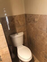 6029 Sandhurst Ln, Unit D in Dallas, TX - Foto de edificio - Building Photo