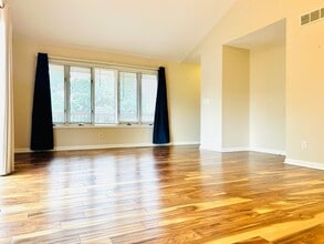 103 7th St in Wakefield, KS - Building Photo - Building Photo