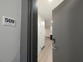 55 N Main St in Rochester, NH - Building Photo - Building Photo