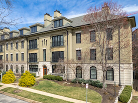 15 Topton Way Apartments