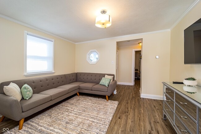 388 W Pearl St in Greenwood, IN - Building Photo - Building Photo