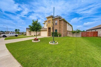 30434 Butternut Oak Ln in Magnolia, TX - Building Photo - Building Photo