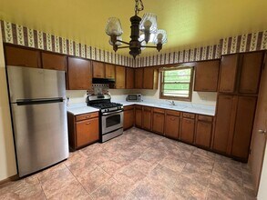 239 Flintridge Dr in Rockford, IL - Building Photo - Building Photo