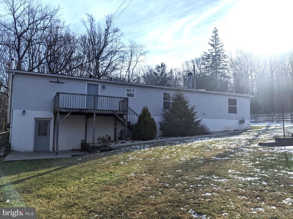 363 Octorara Trail in Gap, PA - Building Photo