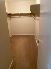 583 Del Giorno St in Las Vegas, NV - Building Photo - Building Photo