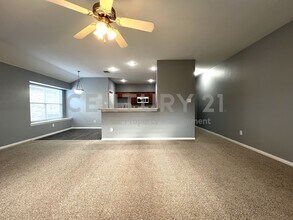 4333 Rockmill Trail in Fort Worth, TX - Building Photo - Building Photo