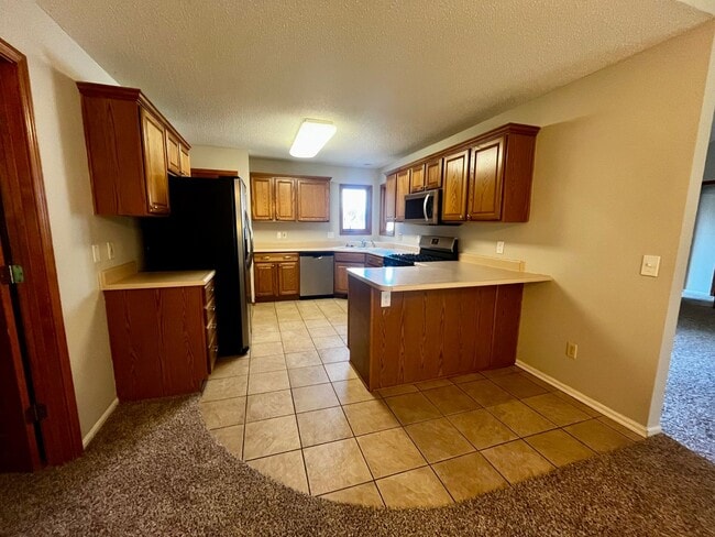 10339 Lake Sebago Dr in Fort Wayne, IN - Building Photo - Building Photo