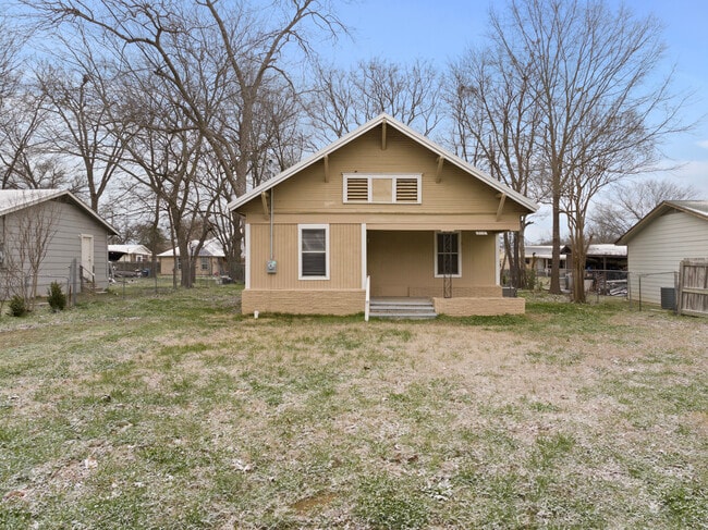 property at 315 Elm St