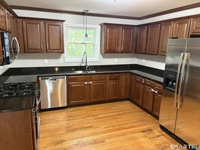 58 Leonard St in Meriden, CT - Building Photo - Building Photo