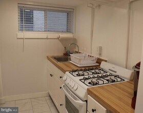 2121 N Street NW Unit 2 in Washington, DC - Building Photo - Building Photo