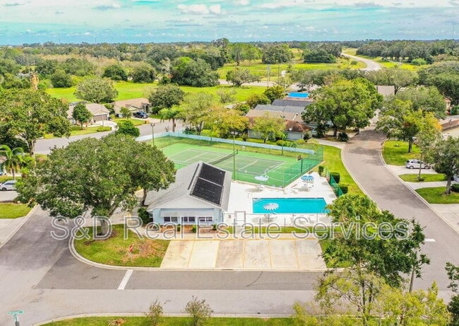 2109 Sandy Hook in Lakeland, FL - Building Photo - Building Photo
