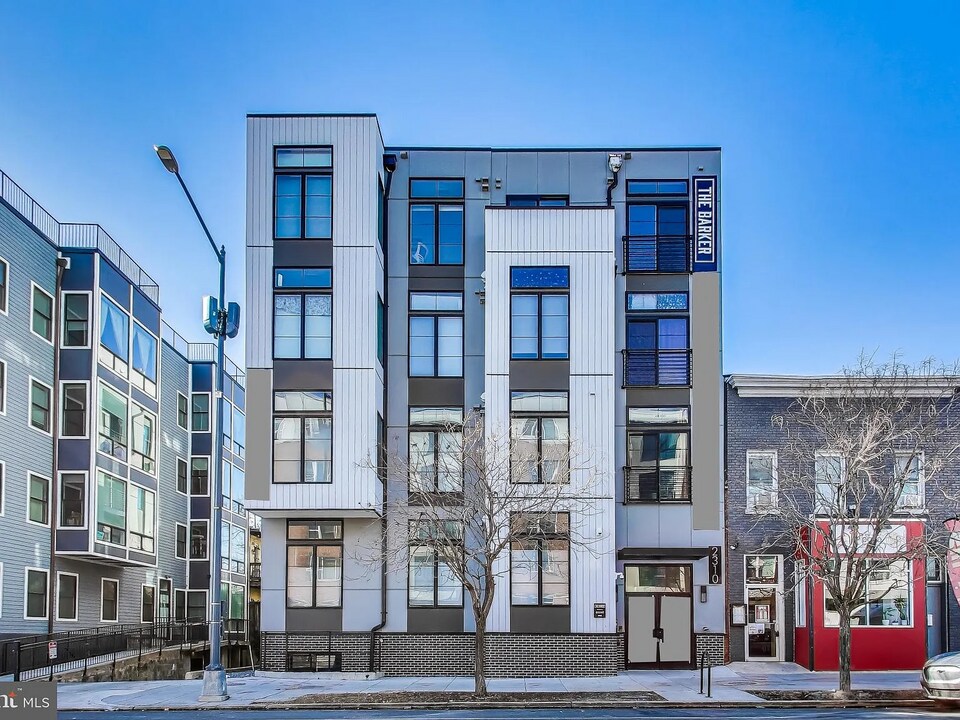 2310 4th St NE, Unit 15 in Washington, DC - Foto de edificio