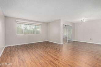 10725 W El Capitan Cir, Unit 3Rear in Sun City, AZ - Building Photo - Building Photo