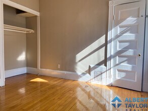 1 Parker Hill Ter, Unit 3 in Boston, MA - Foto de edificio - Building Photo