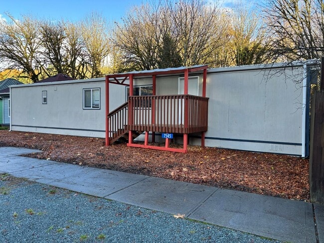 property at 7545 S Dillard Ave