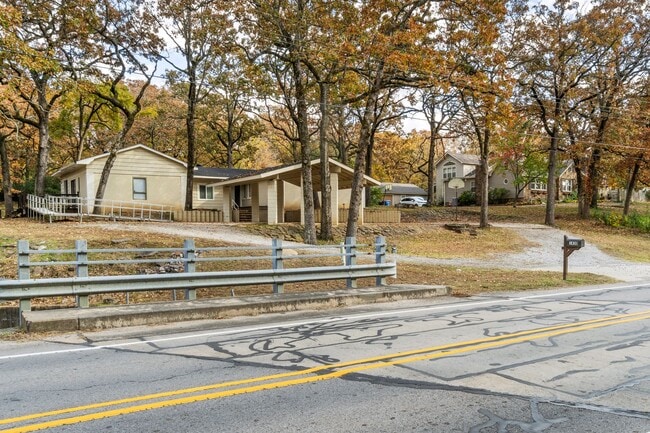 1430 N 50th St in Fort Smith, AR - Building Photo - Building Photo