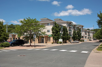 Brickstone in Chaska, MN - Foto de edificio - Building Photo