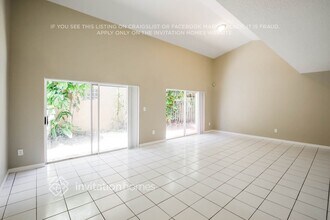 8301 NW 194th Terrace in Hialeah, FL - Building Photo - Building Photo
